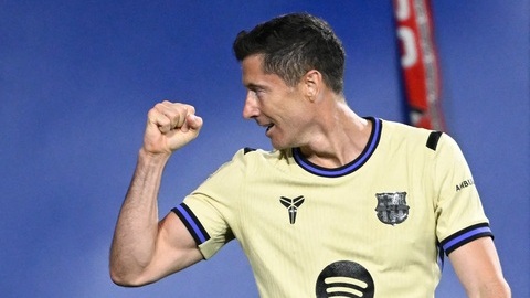 Robert Lewandowski  chia tay Barca: Đã đến lúc nói lên câu giã từ